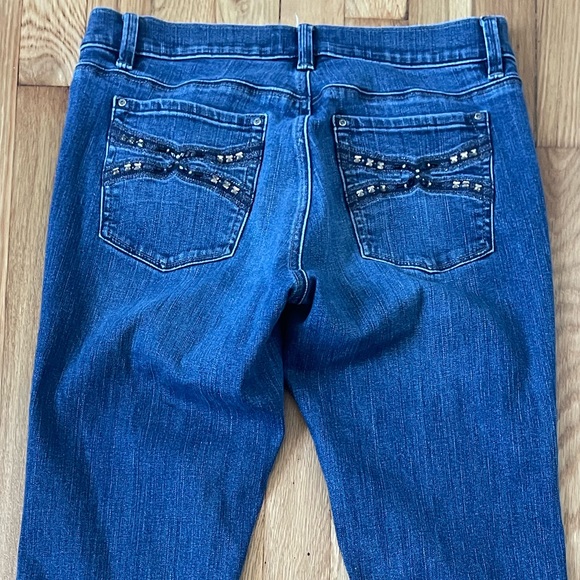 White House Black Market 6R Noir Flare Leg with Beaded embroidery - Picture 3 of 4